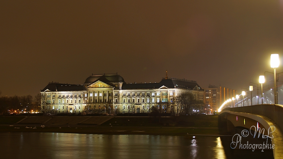 2013-02-28_192754_DSC02290_SONY_SLT-A57.jpg