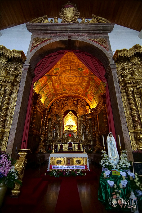 Kirche Matriz de Sao Jorge 2018-10-22_160348_DSC03106_SONY_ILCA-77M2.jpg