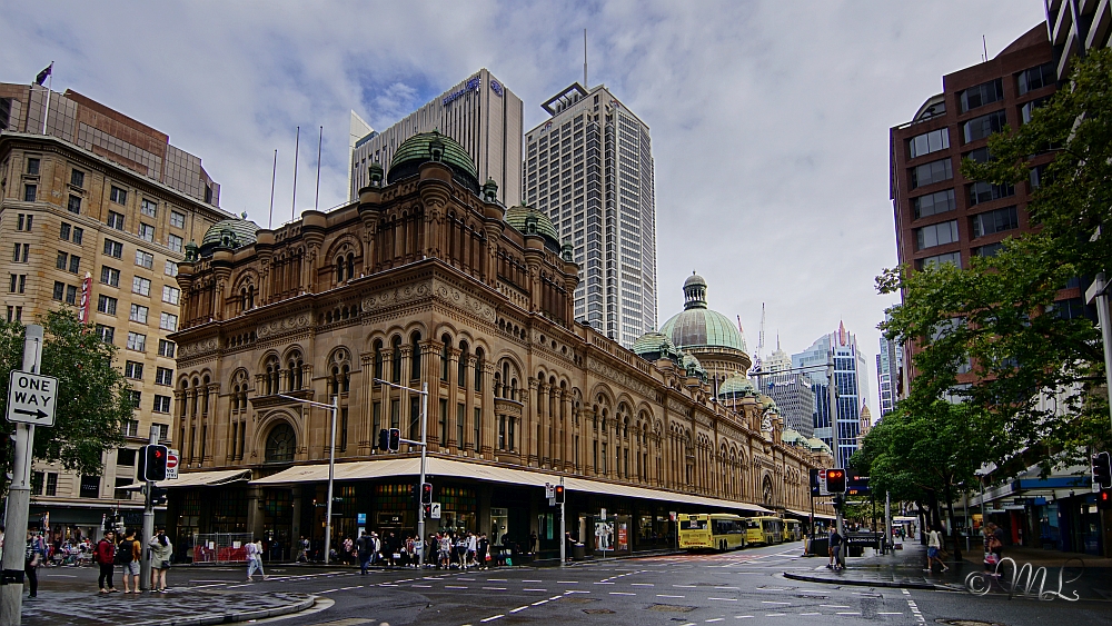 Queen Victoria Building - Sydney 2019-03-17_165127_DSC03823_SONY_ILCA-77M2.jpg