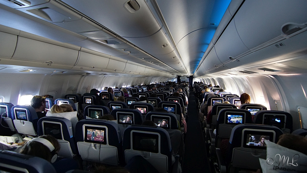 Flug von Frankfurt zum Zwischenstopp Kuala Lumpur in Malaysia 2019-03-14_151354_DSC03574_SONY_ILCA-77M2.jpg