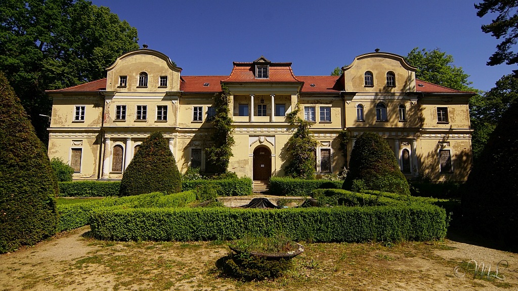Schloss Tannenfeld 2020-06-01_122600_DSC06468_SONY_ILCA-77M2.jpg