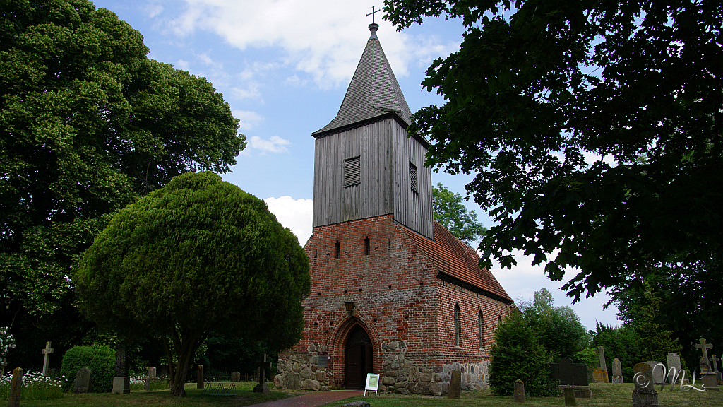 Dorfkirche Groß Zicker 2024-06-08_152840_DSC09603_SONY_ILCA-77M2.jpg
